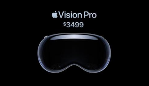 من iPhoneIslam.com، يتم عرض Apple Vision Pro على خلفية سوداء.